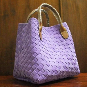 purple hand bag