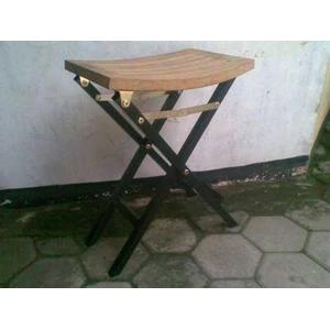 metal folding chair