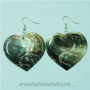love art shell jewelry indonesia / anting kerang permata indonesia stainless bentuk hati