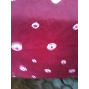batik jumput merah