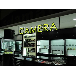 letterbox camera - kalibata plaza
