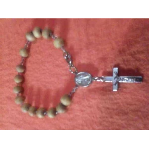 gelang rosario cendana
