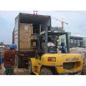handling cargo import