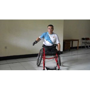 kursi roda badminton-1