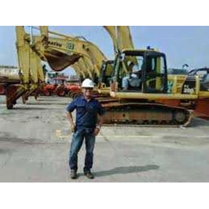 for rental pc 200 / sewa alat berat: excavator komatsu pc200-7-3