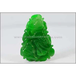 beautiful vivid green apple jade/ giok burma carving - gu 037