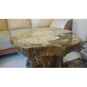 meja antik fosil kayu