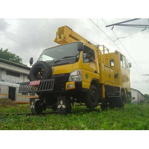 mobil deteksi gangguan kereta pln maintenance perawatan jalur kereta api teganggan tinggi karoseri terbaik