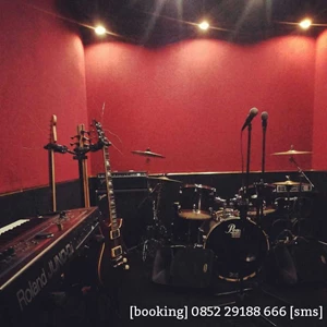 studio musik - studio band rental di pekanbaru-2