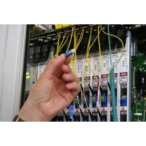 instalasi jaringan kabel fiber optic ( gpon)