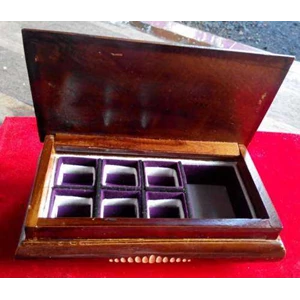 kotak perhiasan antik-1
