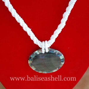kalung bulat japing, bertepikan paua