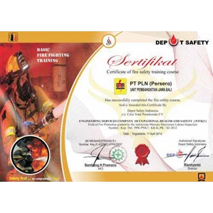 pelatihan kebakaran bersertifikat - fire safety training