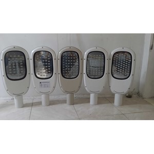 lampu jalan 70w multi led
