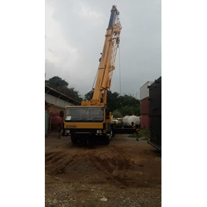 truck crane-1