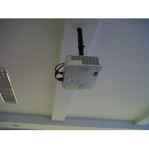 bracket gantungan infocus projector dipekanbaru