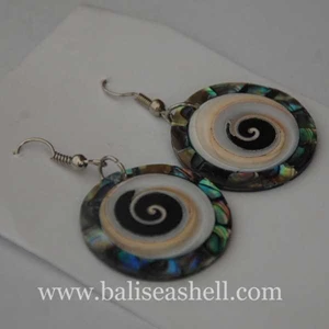 seashell jewelry indonesia / anting kerang bulat mata siwa-2