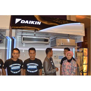ac 3pk daikin cassette daikin round flow : fcnq26mv14+rnq26mv14-2