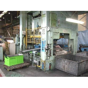 aida 250 ton c2-25( 2) press with transfer-6