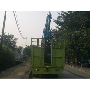 hino dutro 130 hd, cocok untuk angkutan mini excavator