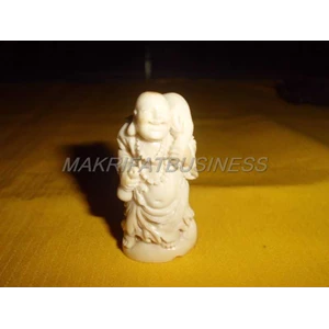 liontin tulang tanduk ukir buddha maitreya ketawa model 01-1