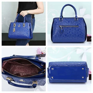 tas import embossed monogram 186# semi ori