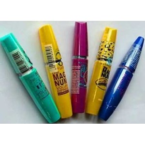 mascara maybelline magnum volum express waterproof-1