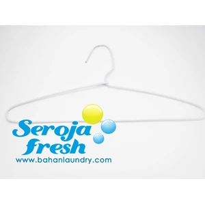 hanger kawat lapis selang plastik