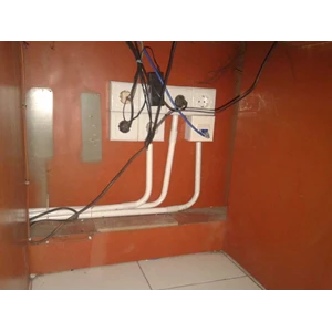pemasangan instalasi listrik dan alarm di bca kcp kejapanan-1