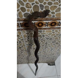 tongkat kayu sonokeling ukir ular cobra model 01-5