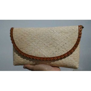 dompet rotan bali - clutch