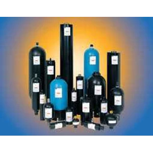 hydraulic control accumulators for pumps