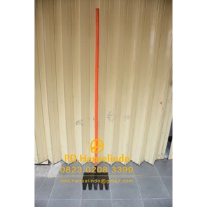 garu cangkul api - leaf rake