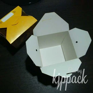rice box kfc atau food pail m - cetak logo design-2