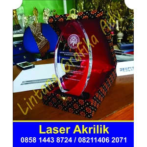 plakat laser akrilik unik-3