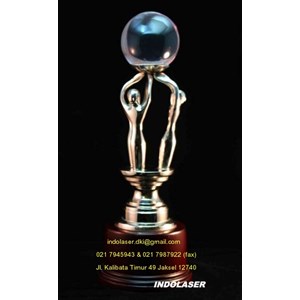 trophy kristal, trophy kristal, trophy kristal jakarta