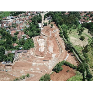 seluncuran water boom king cobra