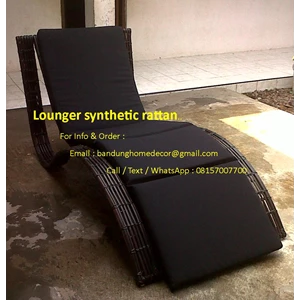 lounger - kursi taman - rotan sintetis dan daybed-2