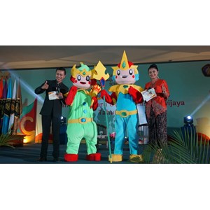 maskot kostum badut raja brawijaya 2018