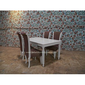 set meja makan 4 kursi achilles
