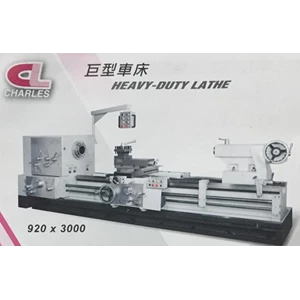 heavy duty lathe machine 920x3000