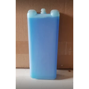 blue ice/ ice pack ukuran 20x8x3 cm