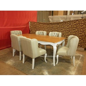 set meja kursi makan elegant visbesta