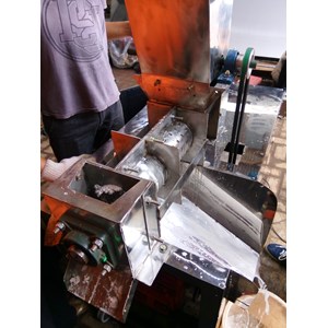 mesin press santan otomatis-1