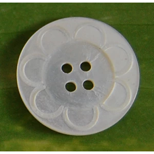 button mother of pearl seashell / kancing baju dari mutiara putih kerang laut