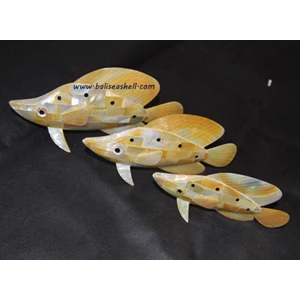 shell crafts for fish art style / kerajinan ukiran ikan