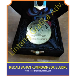 medali logam-7
