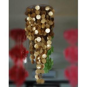 shell wind chimes capis gold colour / kerang lonceng angin warna emas
