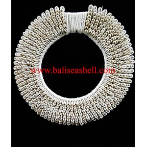 shell native cowry crafts necklace art / kerajinan kalung kerang