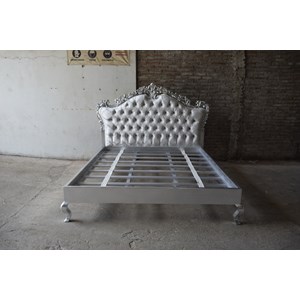 kerajinan kayu tempat tidur silver caesar